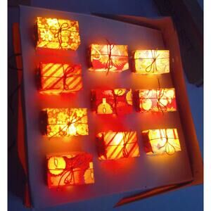 Vintage Golden Sleigh Christmas Presents 10 Light Blow Mold Set READ